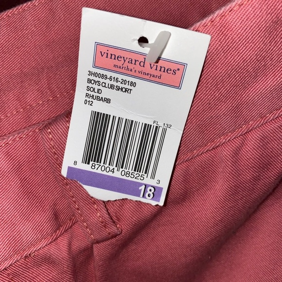Vineyard Vines boys club shorts Sz 18 nwt rhubarb red - Picture 3 of 3